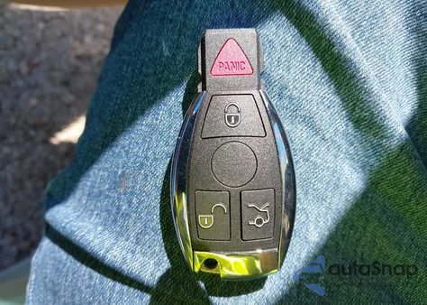 2009 Mercedes-Benz E 350 z USA, uszkodzony, nr VIN WDBUF56X49B423746